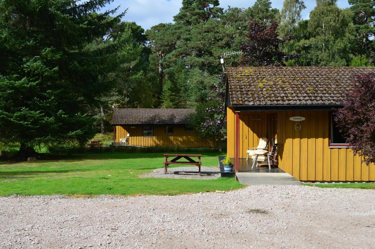 Villa Reuben'S Highland Retreat - Speyside Carrbridge Exterior foto