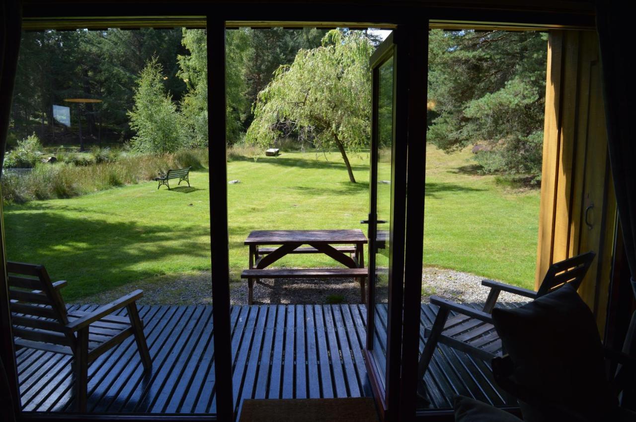 Villa Reuben'S Highland Retreat - Speyside Carrbridge Exterior foto